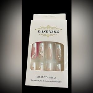 Press On Nails